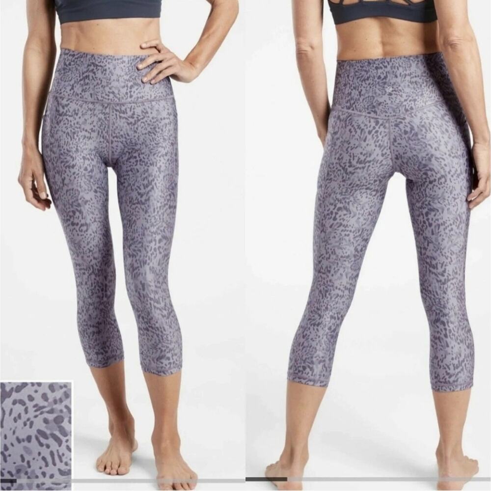 Athleta Salutation Stash‎ Pocket II Printed Capri Plus Size 2XL Tempest Violet